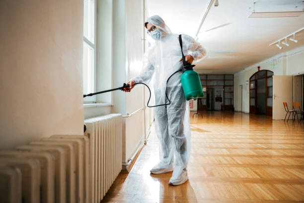 Best Best Pest Control Companies  in Winfield, KS